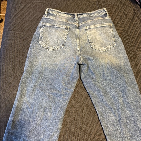 Arizona Jean Company Light Blue Straight Leg Jeans with Bow Embroidery - Picture 2 of 5